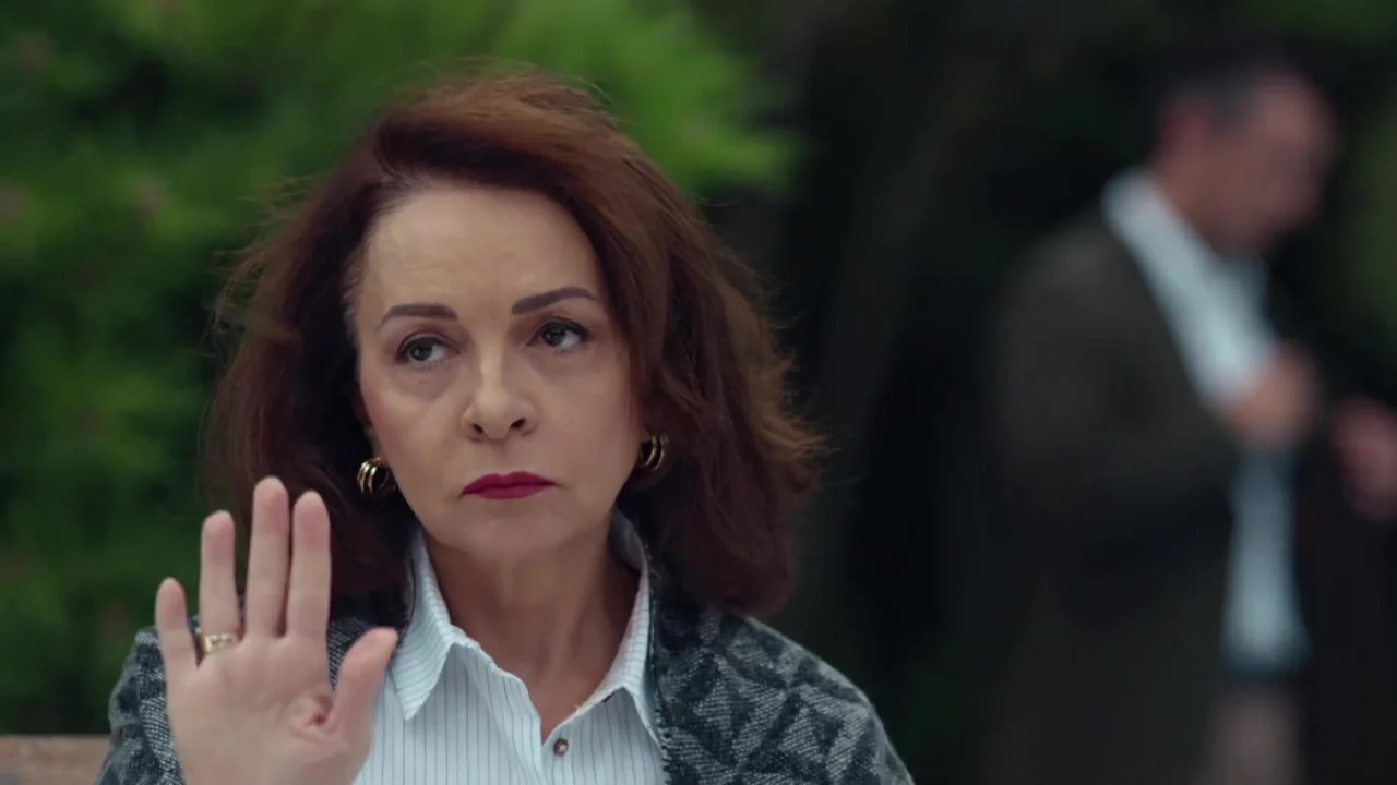Кадры из сериала Последнее лето 4 серия 2 сезон (2021)
